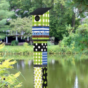 Birdhouse Garden Art Poles